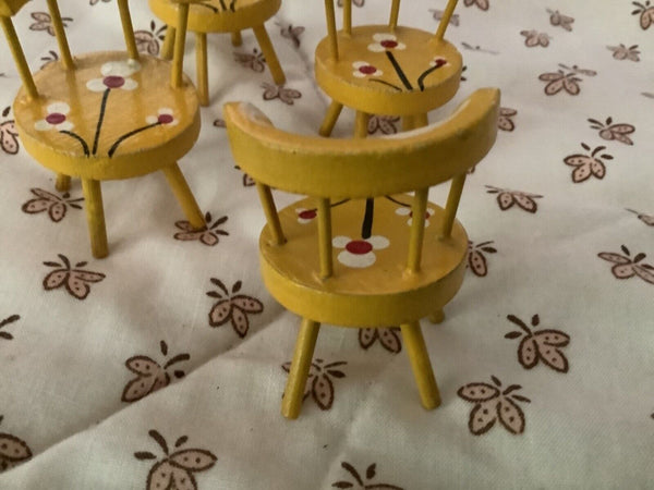 VINTAGE PAINTED WOOD TABLE 4 CHAIRS MINIATURE DOLLHOUSE DOLL HOUSE FURNITURE