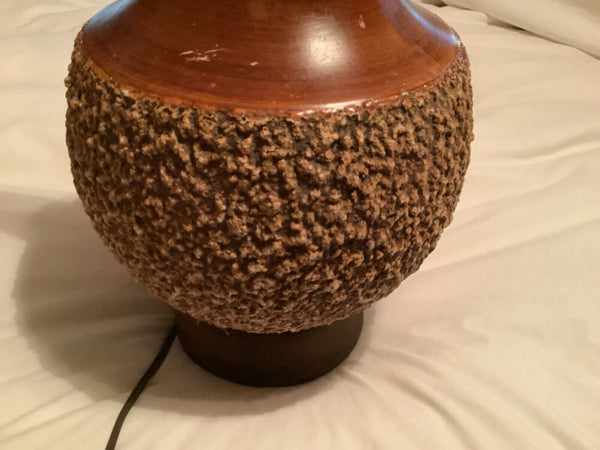 Vtg mid century modern MCM Chalkware pottery chalk Wood Table Lamp wooden