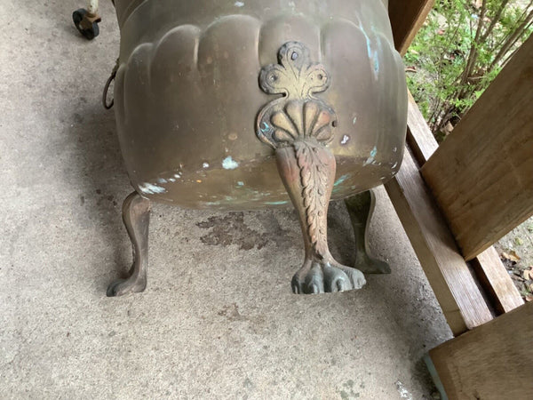 Vintage Large copper Brass Lion Head Handles Feet Planter Pot