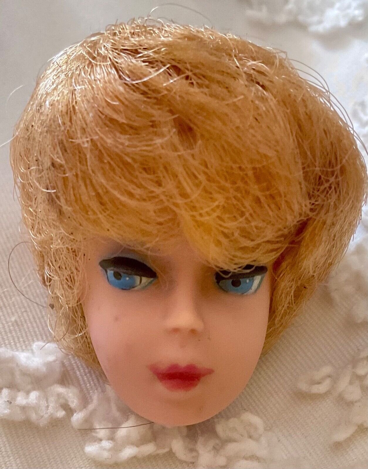 Bubble Cut Barbie Head only Vintage 1960’s ash blonde
