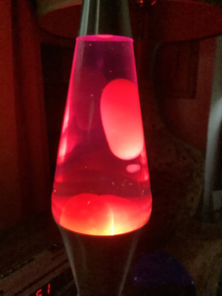 Vtg Lava Lite Lamp - Purple silver