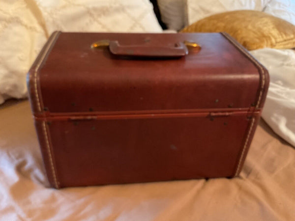 Vtg Samsonite Schwayder red Brown Faux Leather Train Case suitcase luggage mcm