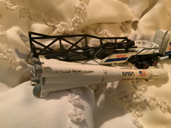 Majorette Super Movers Transport TRUCK 600 Series #610 NASA SPACE 3000 Semi 8"