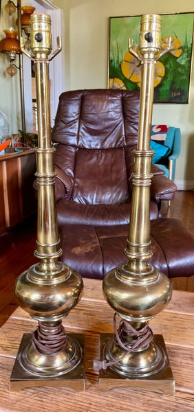 Vtg PAIR TALL Stiffel Brass Table desk Lamps Hollywood Regency mid century mcm