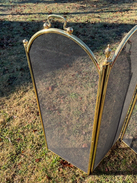 ANTIQUE VINTAGE FIREPLACE 4 PANEL FOLDING BRASS  mesh FIRE SCREEN WITH HANDLES