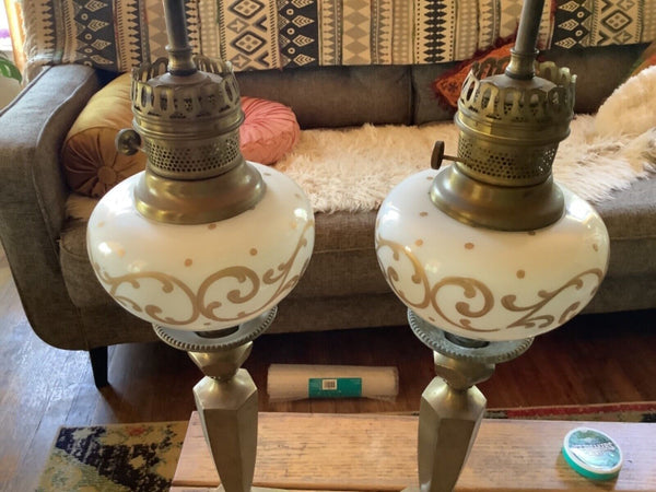 Vintage pair Brass glass globe 2 Socket Double Table kerosene parlor Lamp