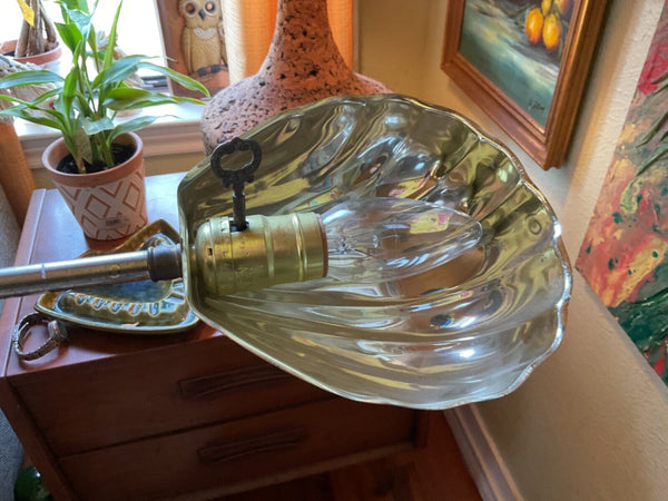 gold Brass Adjustable Floor Lamp Shell clam Shade Vintage Modern MCM mid century