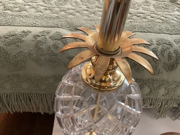 Vtg 24% lead Cut Clear Crystal  Glass & Brass Pineapple Table Lamp USA regency
