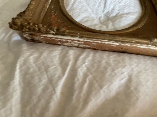 Vtg antique  Gilt Gesso Gold Oval Wooden picture Frame Rectangular MCM Regency