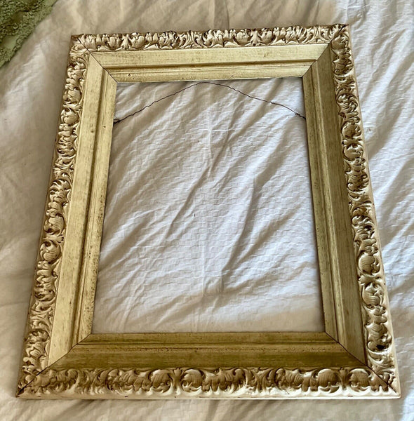 Vintage wood French Provincial Ornate Gold Wooden Frame For Painting Art