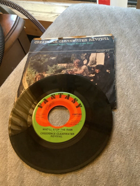 45 rpm Record Creedence Clearwater Revival Hey Tonight/Seen Rain Fantasy 655