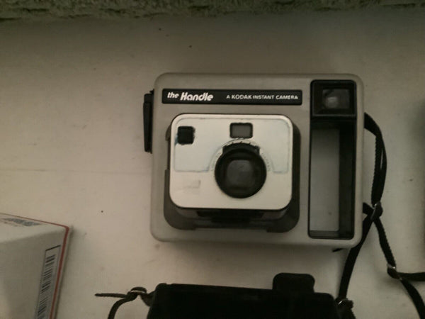 Vintage Kodak  the handle And Polaroid colorburst Instant Camera Lot 4 UNTESTED