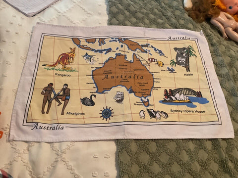 AUSTRALIA TEA TOWEL VINTAGE AUSTRALIAN CITIES THEME 18x28