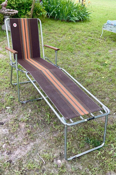 Vintage Zip Dee Brown Stripe Folding Chair Chrome + Wood AIR stream & foot rest