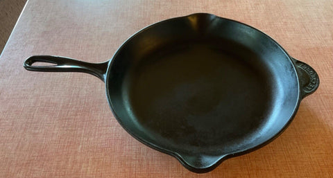 Le Creuset #30 Purple Enamel Cast Iron 12" Double Spout Skillet Fry Pan France