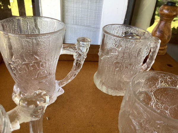 Complete Set 4 Vintage 1993 McDonald’s Flintstones Glass Mugs Cups advertising