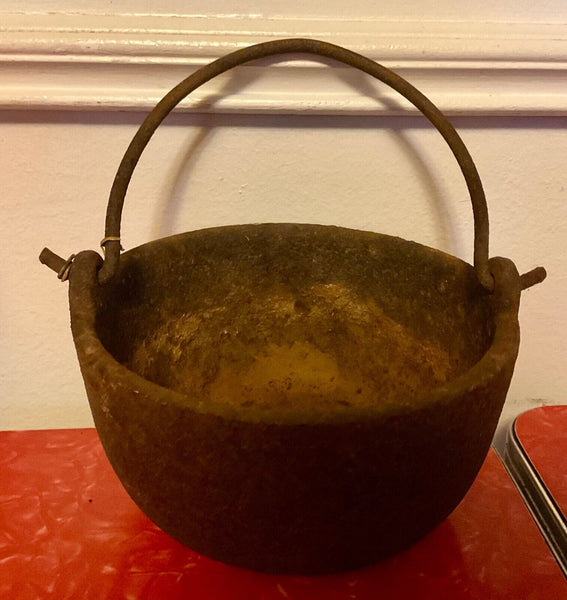 Vintage Small Cast Iron Cauldron Pot Kettle Mini  Wire Bail Handle