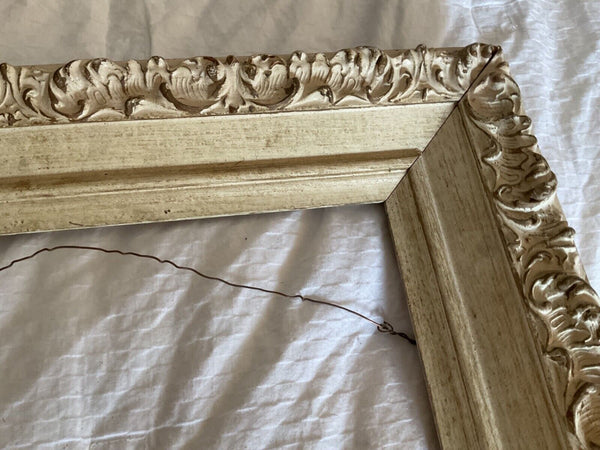 Vintage wood French Provincial Ornate Gold Wooden Frame For Painting Art