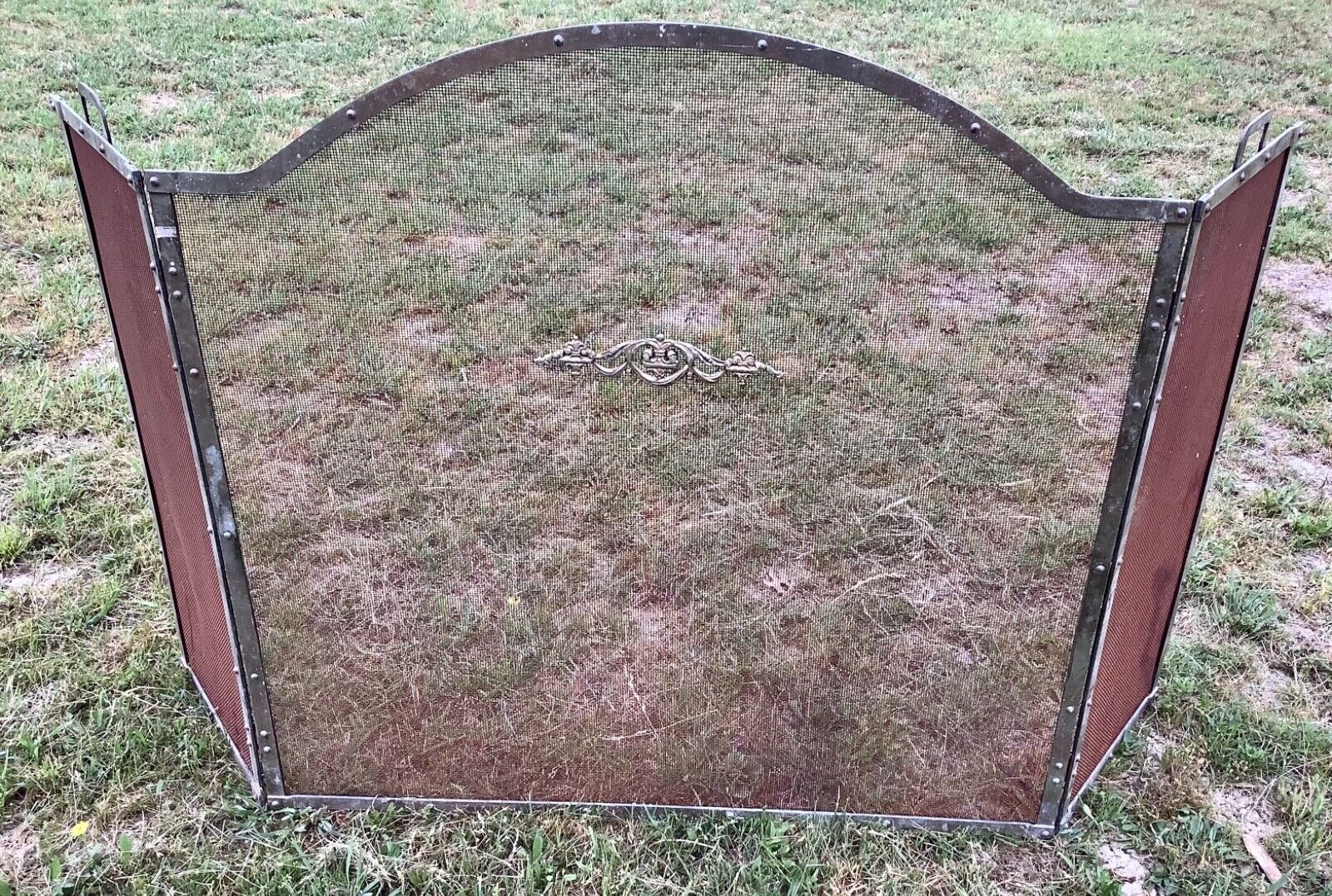 VTG 3 Panel Folding Gold Tone Brass Mesh Fireplace Screen Boho handles