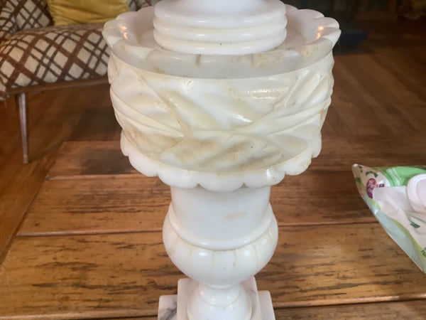 Vintage Italian Carved Alabaster Marble Table  desk Lamp