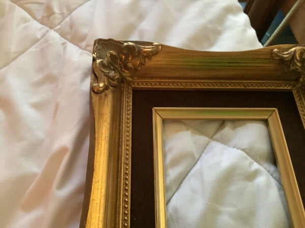 VINTAGE gold GILDED CARVEd  WOOD PICTURE FRAME red FELT LINED