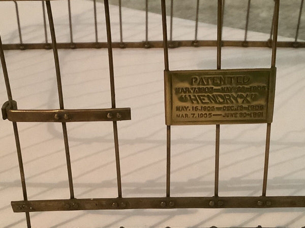 Vtg  HENDRYX PAT DATE 1905  ANTIQUE BIRD CAGE birdcage brass wire door swing