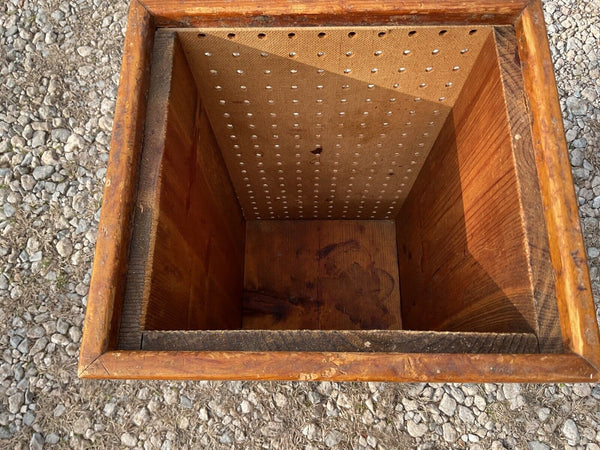 Vintage Rustic Farmhouse Wood Trash Can Bin Storage Box with Lid Primitive