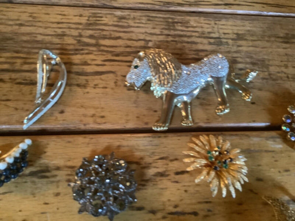 VTg Silver GOLD TONE BROOCH PIN LOT FLOWERS ANIMALS RHINESTONE costume jewelry