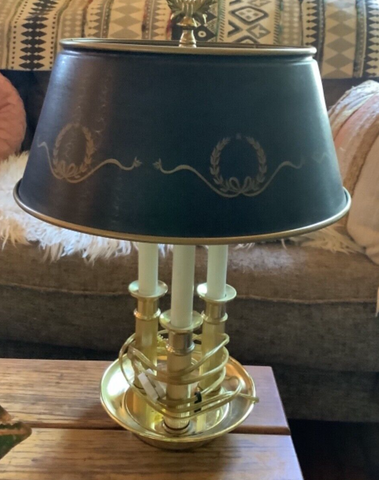 Vintage Brass French Style Bouillotte Lamp Tole Shade