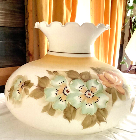 Vtg large GWTW milk glass Floral Hurricane Oil Electric Glass Table Lamp Shade