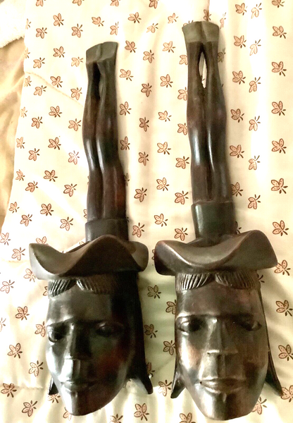 Vtg pair souvenir Holland Wood Pipe  Carved Man woman Wooden