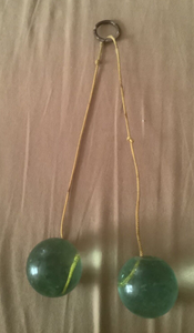 Vintage Late 60's - Early 1970's Klik Klaks Toy Stringed Clacker lucite Balls