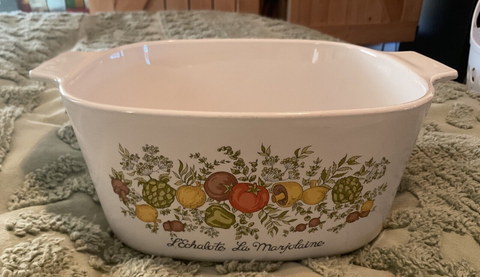 Vintage Corning Ware Spice of Life 3 Quart Casserole A-3-B with Lid