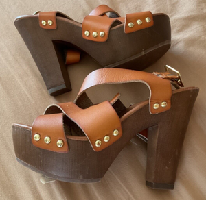 CANDIES Sandals high heels Brown Leather Shoes Size 6.5 never worn