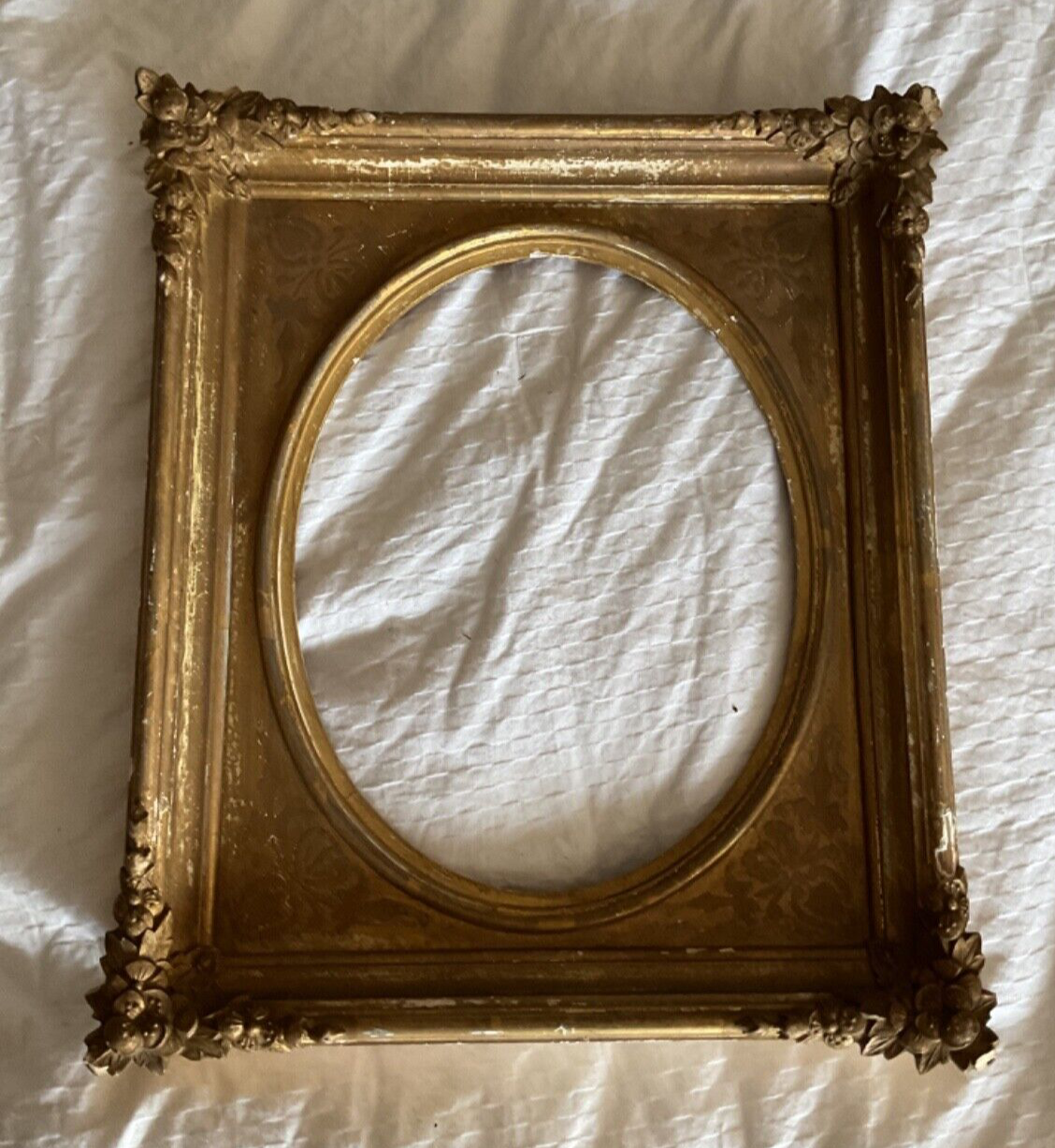 Vtg antique  Gilt Gesso Gold Oval Wooden picture Frame Rectangular MCM Regency 2