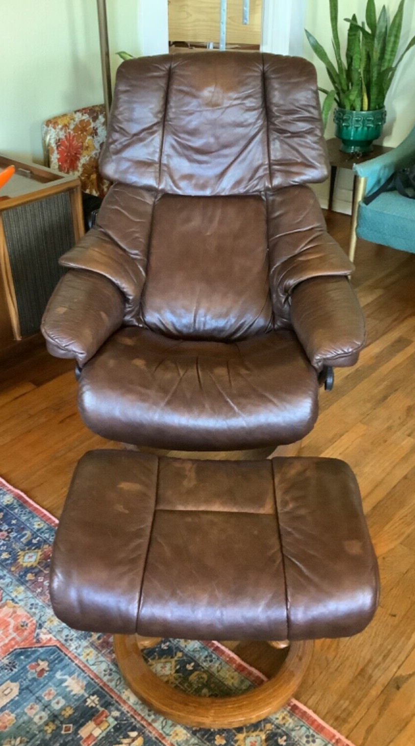 Ekornes Stressless "Chocolate" Leather Recliner Chair and Ottoman LARGE Reno