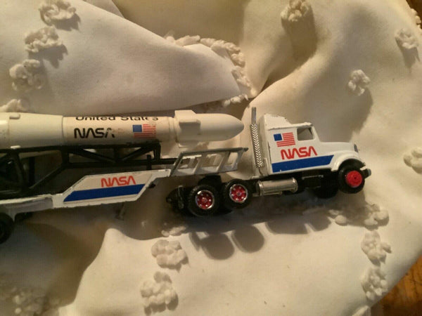 Majorette Super Movers Transport TRUCK 600 Series #610 NASA SPACE 3000 Semi 8"