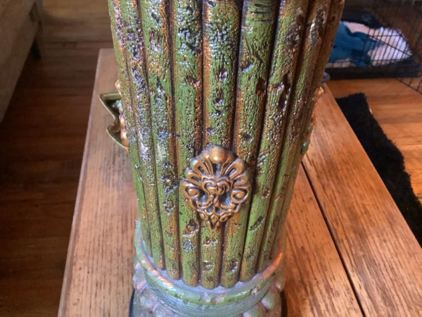 Vintage  Danish Modern Mid Century Chalkware chalk ware pottery green table Lamp