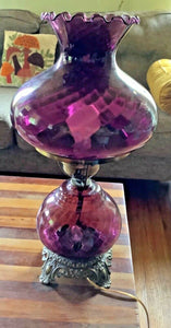 Vintage Amethyst Swirl Glass Hurricane Gwtw Electric Table Lamp shade purple