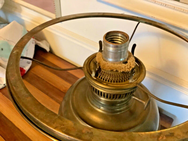 VTG Brass RAYO OIL KEROSENE oil   LAMP LANTERN Metal Base  Antique