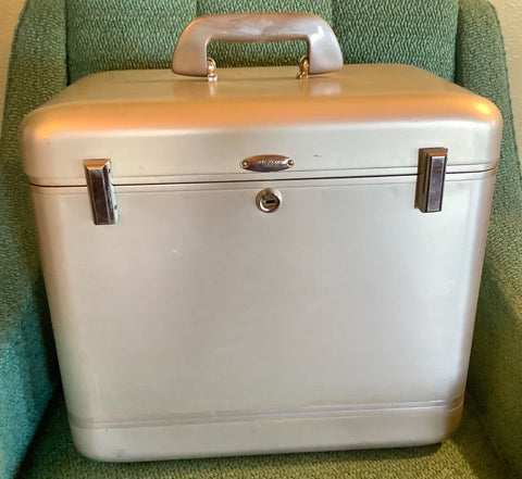 Vintage Zero Halliburton Train Case suitcase luggage briefcase attaché case