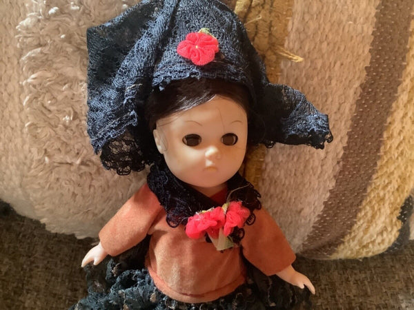 Vintage Spanish Mexican Vogue Ginny Doll