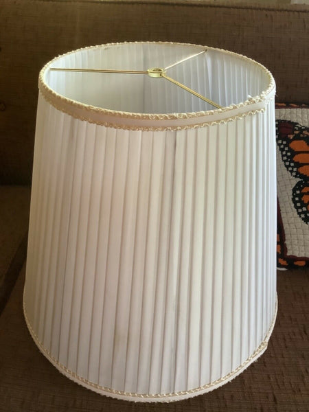 Vintage Silk Pleated White Gold trim table desk Lamp Shade