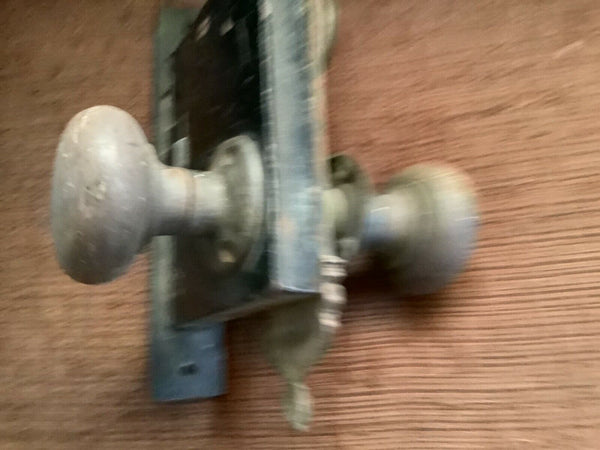 Antique Vtg Entrance Door Set Victorian / Eastlake Backplate Knob Mortise Lock