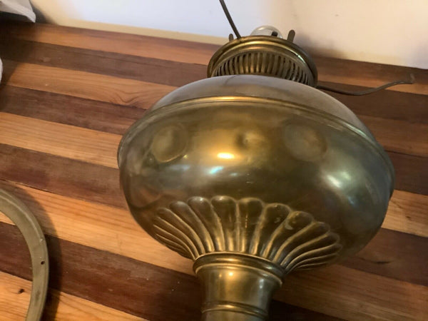 VTG Brass RAYO OIL KEROSENE oil   LAMP LANTERN Metal Base  Antique