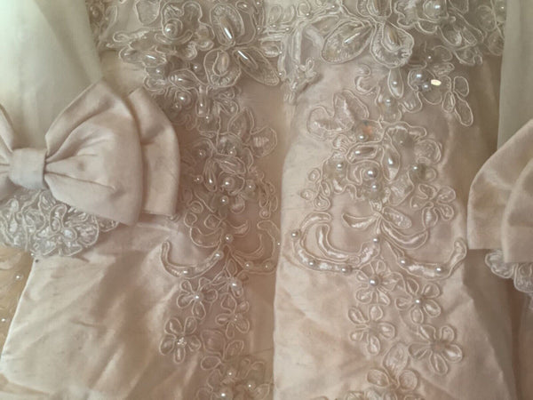 Sweetheart Gowns Beaded pearl  Wedding Dress gown Size 4 long train
