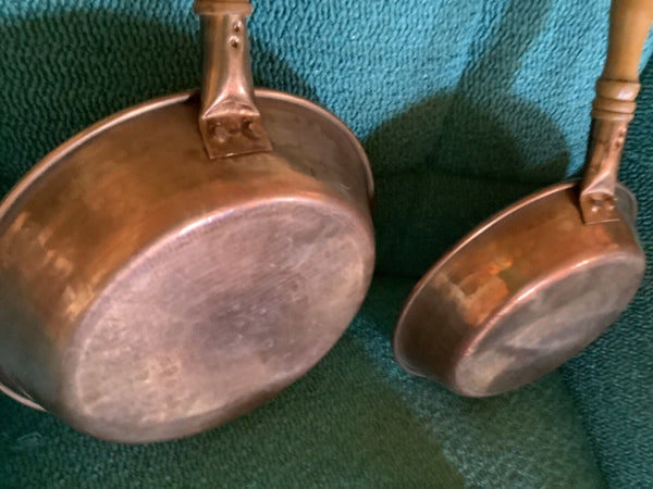 Vintage Hammered Copper brass Skillets Set of 3 Wood Handles Cookware Pan