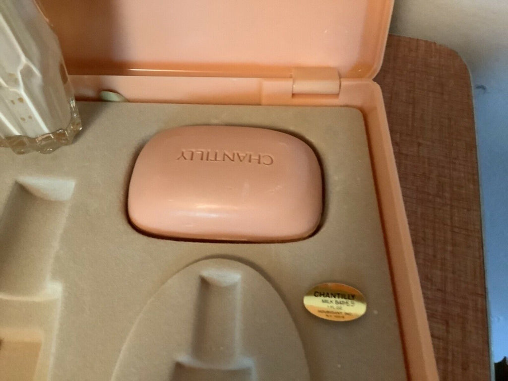 vintage charming rare Chantilly mirror makeup case perfume powder soap