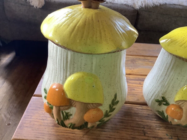 Set Of 4 Vintage Merry Mushroom Canisters jars Sears Roebuck