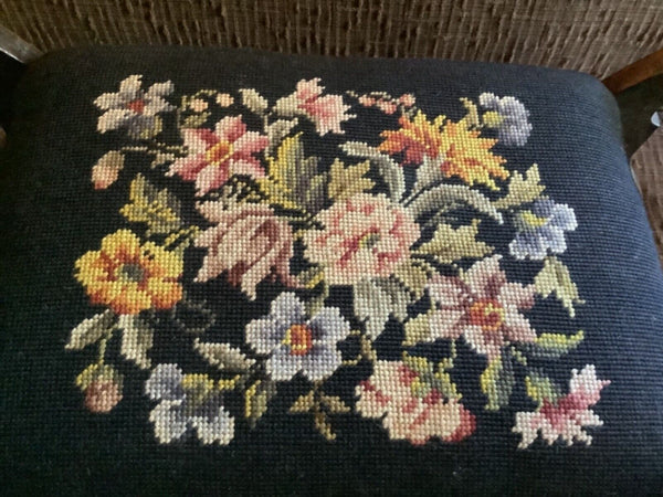 Vtg Wood Needlepoint Cross Stitch Top Foot Stool Bench Rest Decor Seat Floral